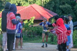 BIB: 
                            <button type="button" onclick="openModal(26683318)" class="btn btn-primary btn-sm float-right btn-popup" data-toggle="modal" data-target=".modal-high-quality">
                        <i class="fas fa-shopping-cart"></i> Add to Cart
                    </button>
                                            <button type="button" onclick="isThisMe(26683318, true)" class="btn btn-success btn-sm float-right btn-popup btn-isme hidden" data-toggle="tooltip" data-placement="bottom" title="นี่คือรูปของคุณใช่ไหม คลิกที่นี่เพื่อเอาเข้าอัลบั้ม">
                        <i class="fas fa-plus"></i> Add to album
                    </button>
                    <button type="button" onclick="isThisMe(26683318, false)" class="btn btn-warning btn-sm float-right btn-popup btn-isnotme hidden">
                        <i class="fas fa-ban"></i> Remove from album
                    </button>